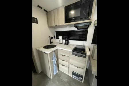 Beautiful Brand-New RV- Spacious, Comfortable, and Family-Ready! ✨