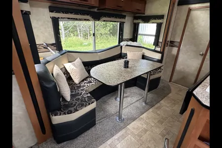 James's RV “Country Paradise”