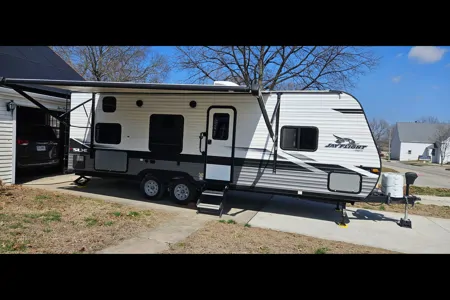 Chad and Nicole's Jayco Jay Flight SLX 264-BH Travel Trailer