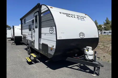 Kirk's Kamper