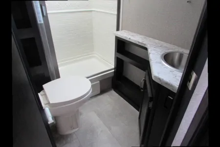 2018 Grand Design Imagine Series M-2800BH Travel Trailer