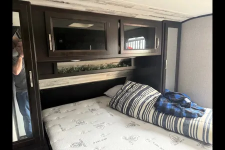 M&A Jayco Jayfeather 24BH Travel Trailer