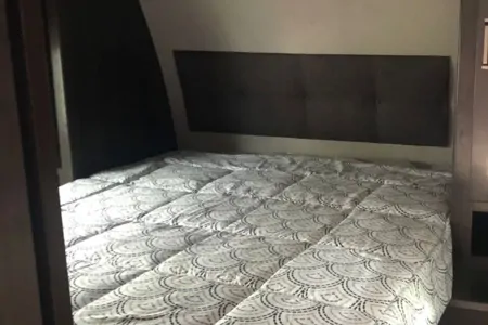 Lesly's RV Cottage