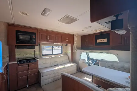 Nature of the Bear's 29ft motorhome 29E Class C