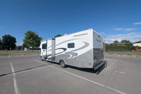Nature of the Bear's 29ft motorhome 29E Class C
