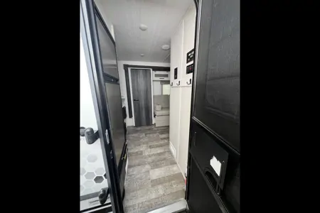 Tow, Go & Relax – 2022 RPod 196 Glamping Made Easy
