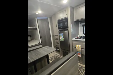 Jason's Keystone Hideout Cozy Family RV
