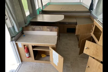 Westlake Pop-Up -perfect for families - towable with small SUVs