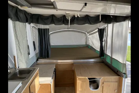 Westlake Pop-Up -perfect for families - towable with small SUVs