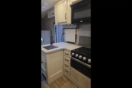 Meet "Bonnie"- Jayco Greyhawk 30 Z Class C