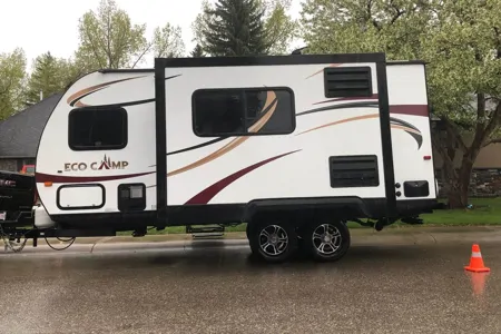 Teresa's Skyline ecocamp 17ds Travel Trailer