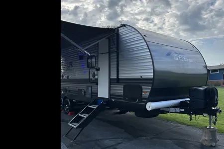 William's Forest River XLR microboost 27 LRLE Toy Hauler