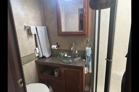 Hideaway By The Bay Georgetown 34ft Class A