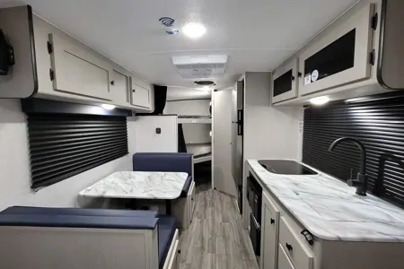 Coachmen Apex Nano 186BH