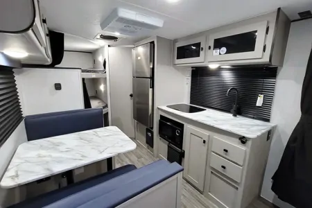 Coachmen Apex Nano 186BH