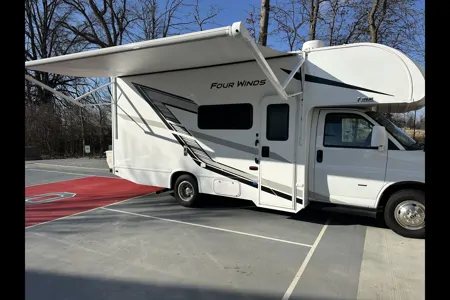 Phil's  2025 Thor Motor Coach Four Winds 22B Class C