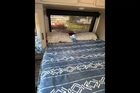 Rene & Patty's Coachmen Apex 215RBK Travel Trailer