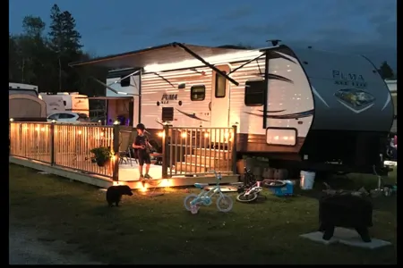 Little’s Puma 30dbsc Camper