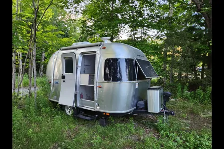 Ward's Airstream Bambi 16RB Travel Trailer