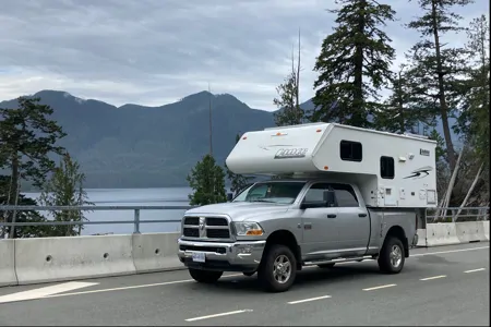 4x4 RAM 3500 with Lance Truck Camper (STARLINK INTERNET)