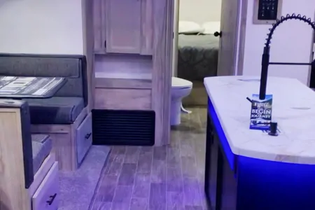 Lisa’s Family Fun Camping Adventures! 2021- Sleeps 8 Comfortably!