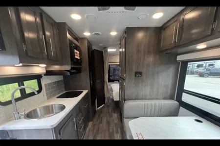 Quinta’s NEW 22ft Entegra RV