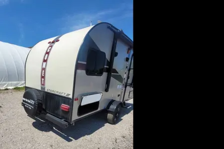 Paul's Starcraft Comet 16 QB Travel Trailer
