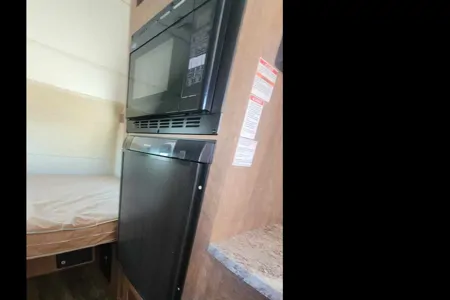 Paul's Starcraft Comet 16 QB Travel Trailer