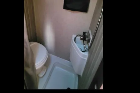 Paul's Starcraft Comet 16 QB Travel Trailer