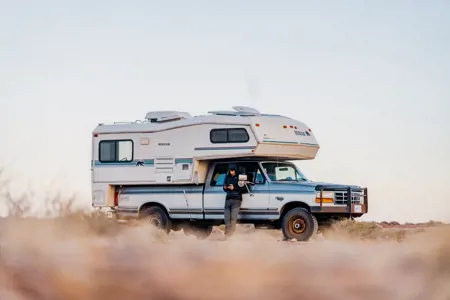 Camper Truck - 2005 Ford F250 (red) + Kodiak K99