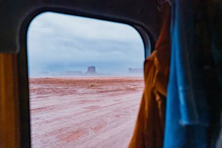 Camper Truck - 2005 Ford F250 (red) + Kodiak K99