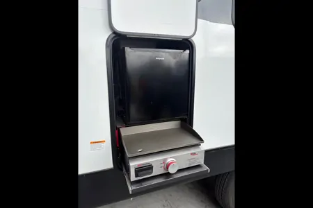 BRIANNA's Forest River Wildwood x-lite Travel Trailer