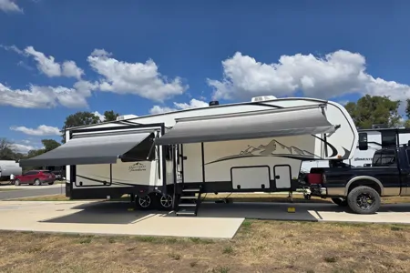 Meet "Eve"- East to West Tandara Fifth Wheel