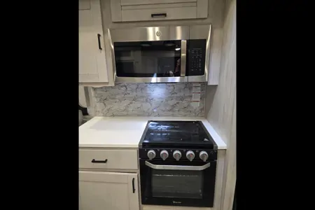 Meet "Eve"- East to West Tandara Fifth Wheel