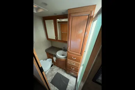 David's Fleetwood Bounder 35K Class A (Fully Stocked)