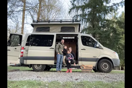 Mercedes-Benz Sportsmobile Class B