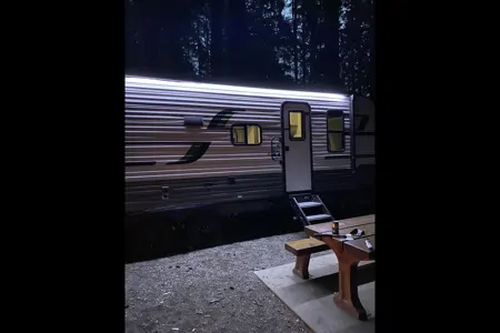 stavros's Starcraft 26 BHS Home away from Home fun house