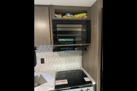 stavros's Starcraft 26 BHS Home away from Home fun house