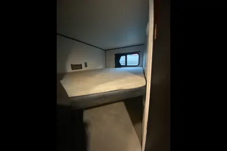 stavros's Starcraft 26 BHS Home away from Home fun house