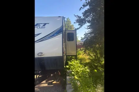 Maverick's Keystone Bullet 243 bhs Travel Trailer