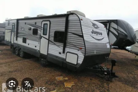 Liz and Jeff's Jayco 32BHDS Travel Trailer