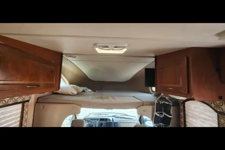 Sarah's Four winds 19G Class C