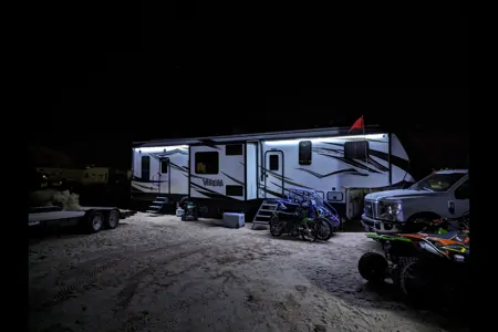Brian's KZ 4110 VENOM Toy Hauler