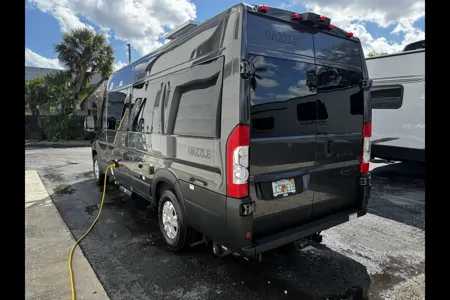 2024 Thor Dazzle Rear Bath