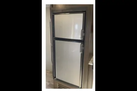 The Lounge Lodge Bunkhouse