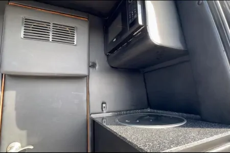 Kevin's Mercedes-Benz MidWest Class C