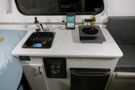 Coast Liner - 2026 Aliner Scout | Tofino/Ucluelet Delivery