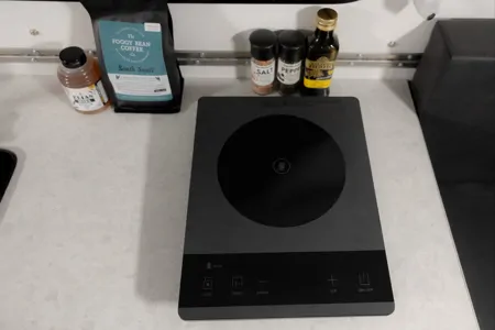 Coast Liner - 2026 Aliner Scout | Tofino/Ucluelet Delivery