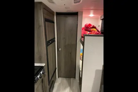 Usman’s 2021 Viking 17BHS Travel Trailer