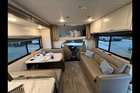 NEW 2025 28Z Thor Four Winds | Family Adventure Ready